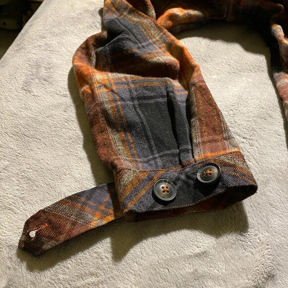 flannel top - Picture 6 of 6